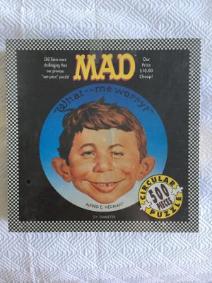 Mad 500 piece puzzle set