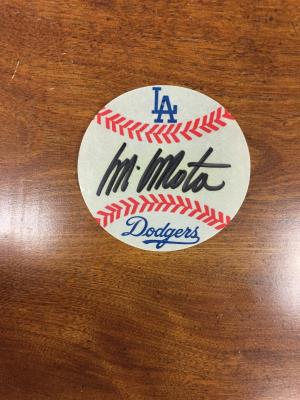 Manny Mota autograph